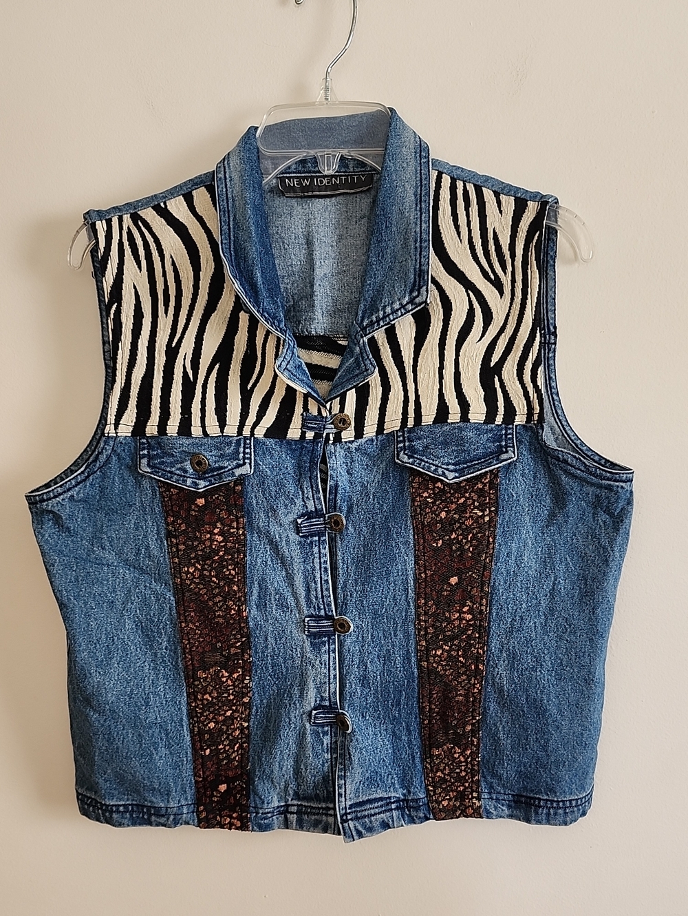 New Identity Vintage Y2K Women's Denim Vest Zebra Snake Accents
